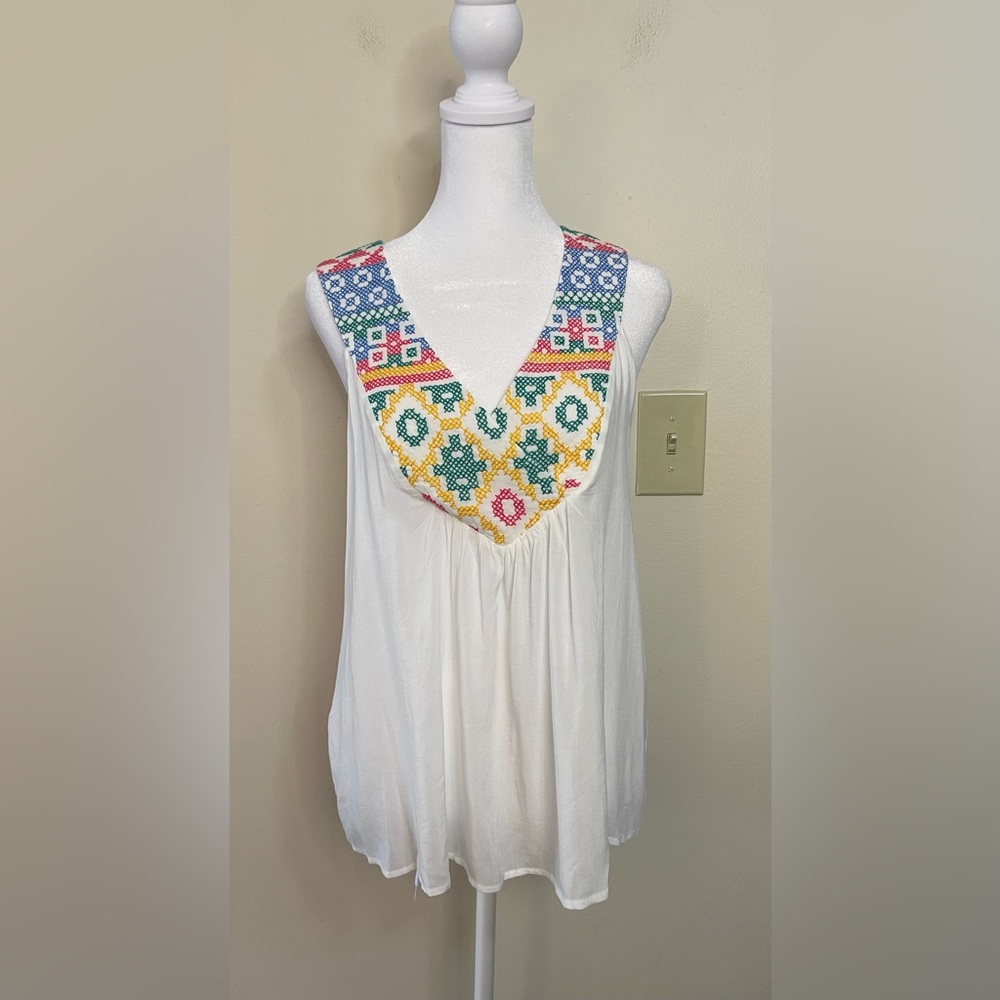 Lovestitch Women’s Bohemian Embroidery Tank Top V- Neck Size Medium. NWT - Picture 4 of 17